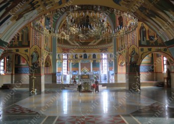 Гранитная мозаика на пол в православном храме