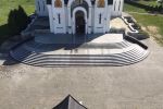 Гранитные радиусные ступени лестницы