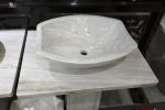 Накладная раковина в ванную и столешница из белого мрамора
