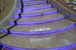 Лестница из натурального оникса с подсветкой