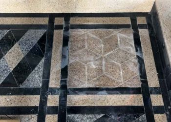 Гранитная плитка мозаика серая, полированная, серия «3D», 140x240 мм